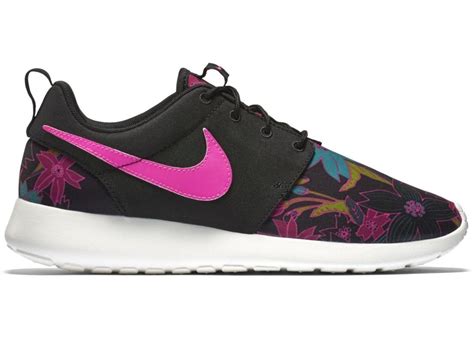 nike roshe run print damen laufschuhe pink|Nike Roshe Run Floral Print Pink Foil (Women's) .